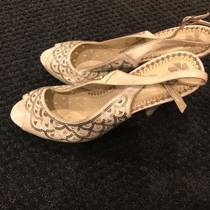 Stunning white heels with tiny silver sequins